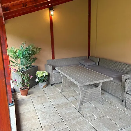 Privat Lenka Guest house *